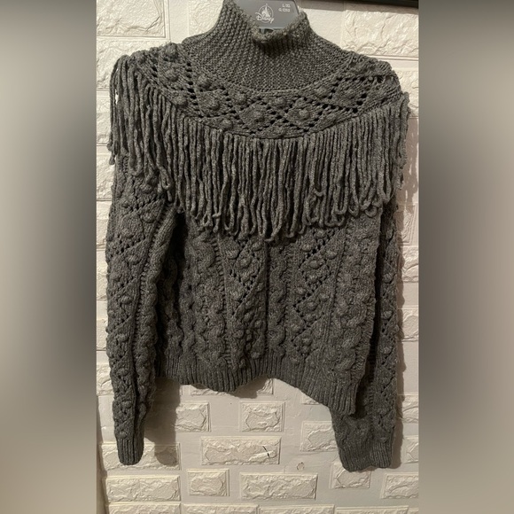 Zara Fringed Knit Sweater - Picture 2 of 7
